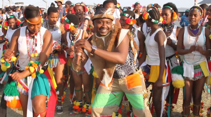 Vhuhosi ha vhaMpondo ho landula khosi ntswa .